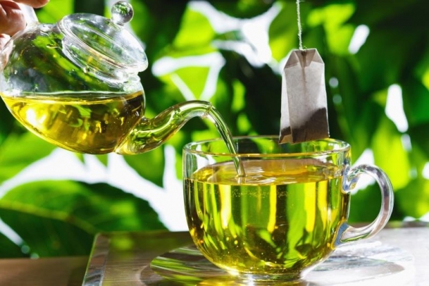 Предности пијења зеленог чаја на празан стомак