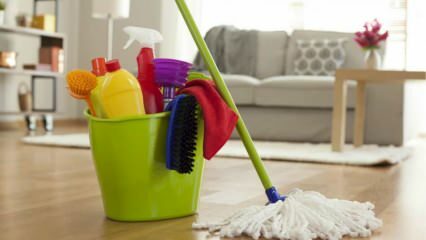 Доњи угао је најлакше чишћење празника! Како очистити празнике код куће?