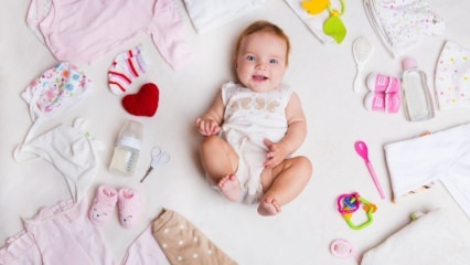 На шта треба обратити пажњу приликом одевања бебе?